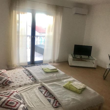 Lux Dodo Apartman Dramalj Kültér fotó