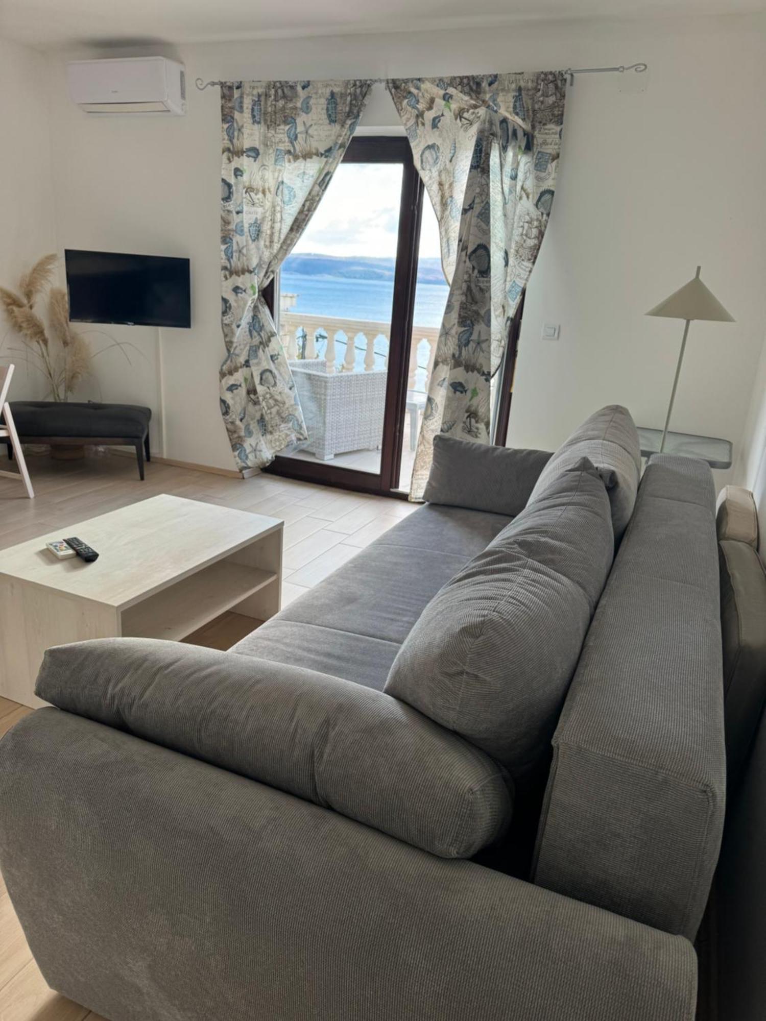 Lux Dodo Apartman Dramalj Kültér fotó