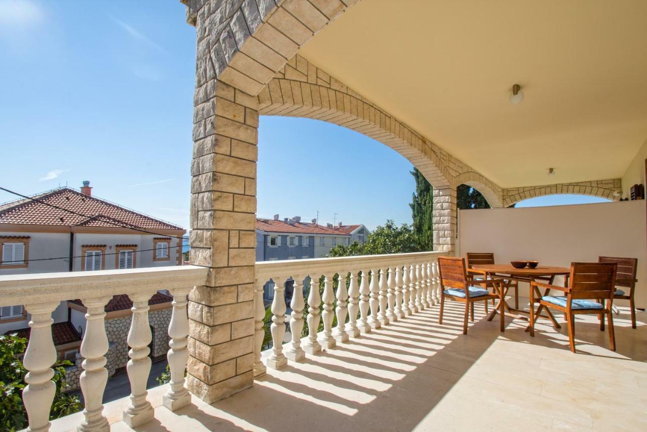 Lux Dodo Apartman Dramalj Kültér fotó